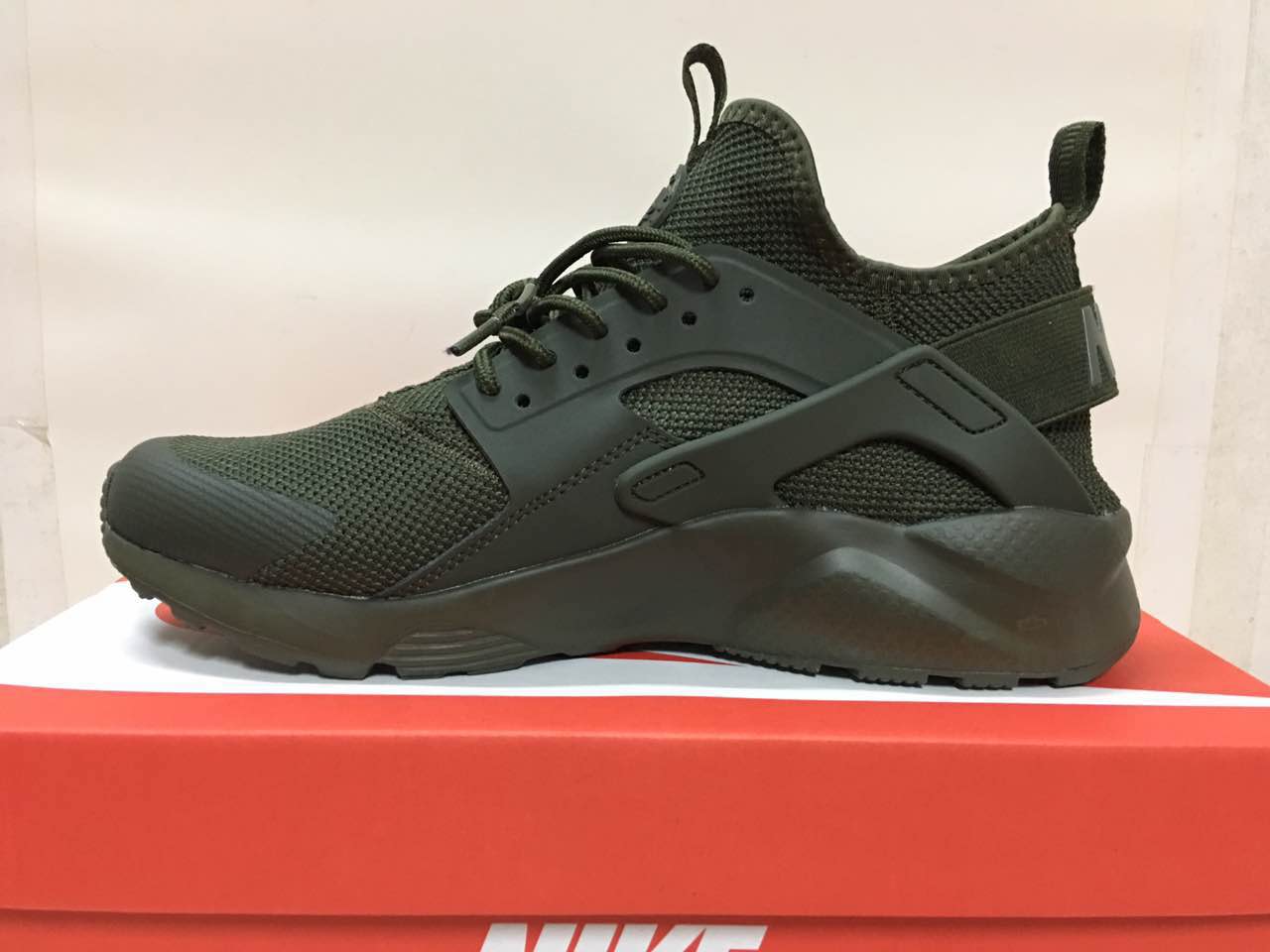 Nike Air Huarache 6 Flyknit Army Green Shoes